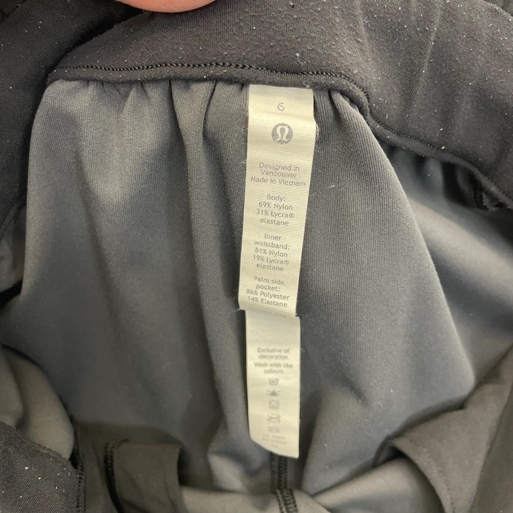 Lululemon Pants 6 Black Camo - Picture 14 of 16